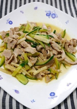 簡単！さっぱり生姜の青椒肉絲風-レシピのメイン写真