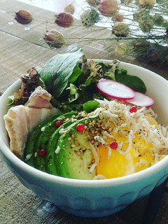 *アボカドとスクランブルエッグのっけ丼*-レシピのメイン写真