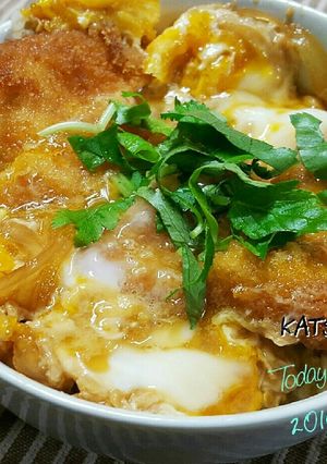 誰でも簡単に10分で究極のカツ丼✰✰✰-レシピのメイン写真