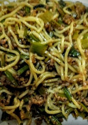 小松菜入りピリ辛台湾挽き肉の焼きそば-レシピのメイン写真