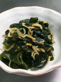 わかめとじゃこの薄味佃煮 低カロリー-レシピのメイン写真