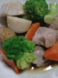 鶏モモ肉と里芋、ブロッコリーの洋風煮物-レシピのメイン写真