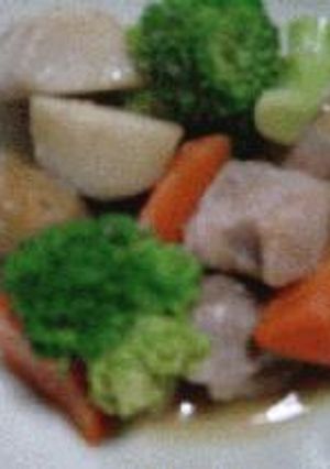 鶏モモ肉と里芋、ブロッコリーの洋風煮物-レシピのメイン写真