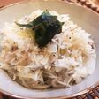 しらすと玉ねぎの簡単・炊き込み御飯♪