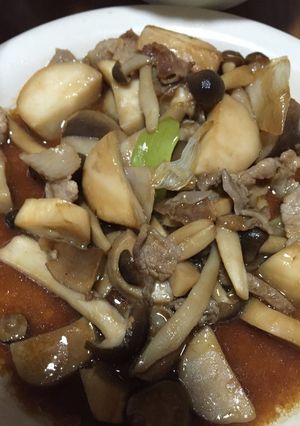 きのこと豚バラ肉の炒め物-レシピのメイン写真
