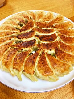 我が家の定番、にんにく餃子-レシピのメイン写真