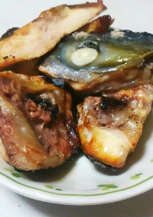 魚の「あら」の塩焼き-レシピのメイン写真