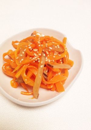 いぶりがっことにんじんのポリポリ和え-レシピのメイン写真