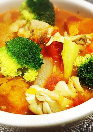 ベジタブルブロスのチキントマトスープ-レシピのメイン写真