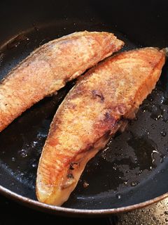 とんでもなく簡単!鮭のムニエル-レシピのメイン写真