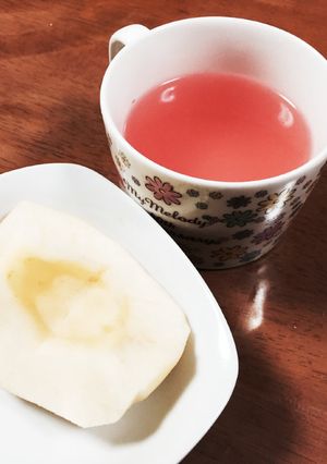 いつもは捨てちゃう皮で「あっぷるティ」-レシピのメイン写真