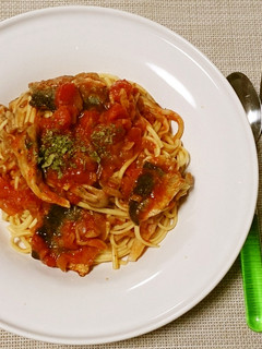 サンマと舞茸のトマトソースパスタ-レシピのメイン写真