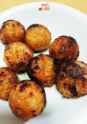 タコパのしめに焼おにぎり-レシピのメイン写真