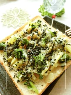 ごまたっぷり❀セロリのハーブ塩トースト-レシピのメイン写真