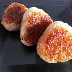 簡単☆焼き焼きオニギリ( ^ω^ )-レシピのメイン写真