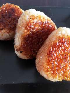簡単☆焼き焼きオニギリ( ^ω^ )-レシピのメイン写真