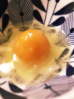 絶品!冷凍卵で濃厚卵かけごはん♡-レシピのメイン写真