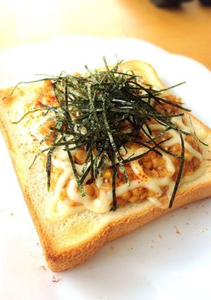 和風ピリ辛納豆マヨトースト-レシピのメイン写真
