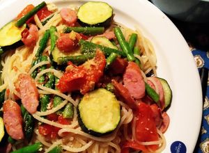 アスパラ×トマト×ウインナーのパスタ-レシピのメイン写真