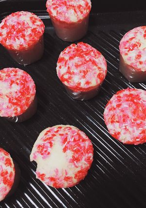 【ホワイトデー】ピンクのカップケーキ-レシピのメイン写真