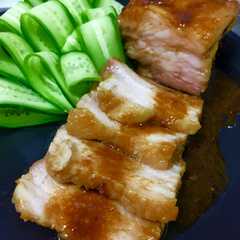 รูปของ 豚バラでたっぷりコラーゲン味噌漬け焼き
