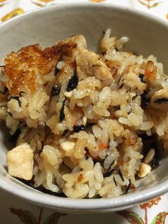 ヒジキと鶏肉の炊き込みご飯-レシピのメイン写真