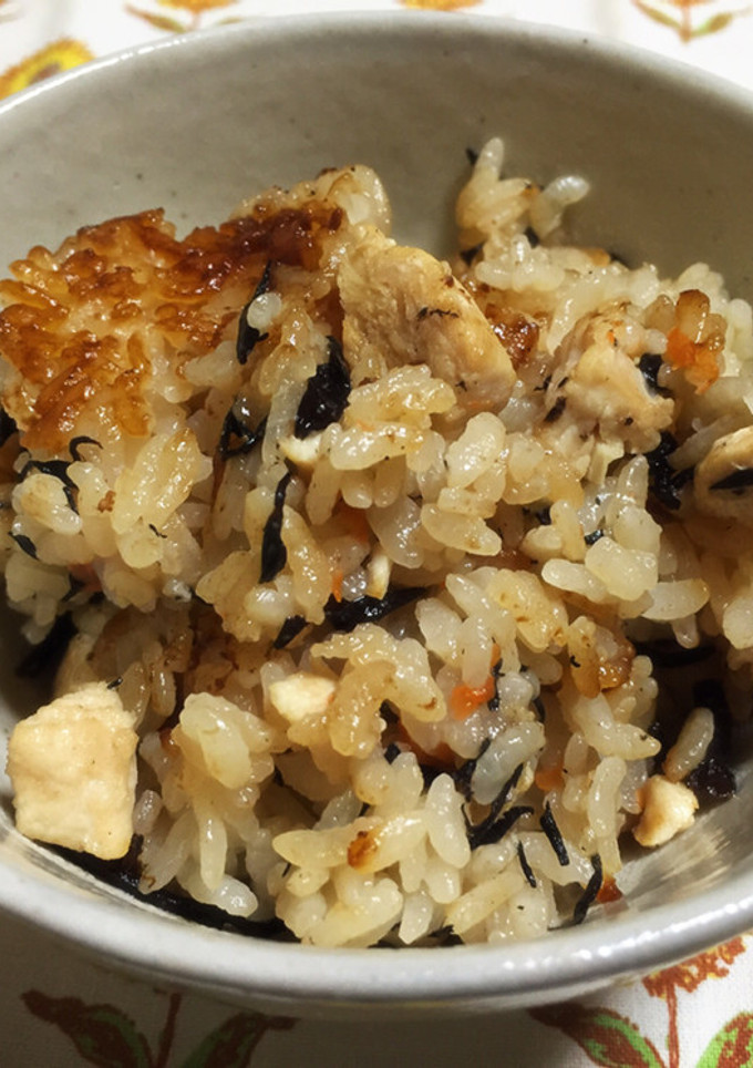 ヒジキと鶏肉の炊き込みご飯-レシピのメイン写真
