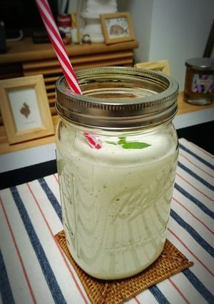 すっきり・ほっそり グリーンスムージー-レシピのメイン写真
