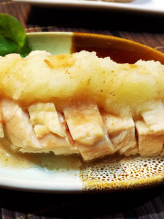 鶏胸肉のレンジ酒蒸し☆おろし梅ドレ風味-レシピのメイン写真