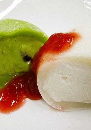 あわしま堂の大福フルーツソースがけ-レシピのメイン写真