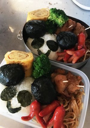 子供菓子そっくり キモパンダ弁当-レシピのメイン写真