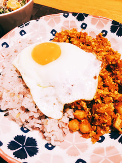 簡単★ひよこ豆のドライカレー-レシピのメイン写真