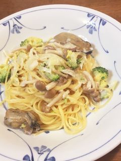 牡蠣のオイル漬け クリームパスタ-レシピのメイン写真
