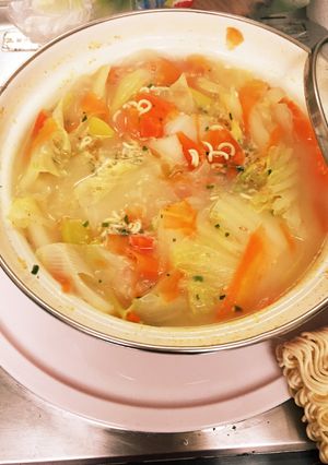 何でもお鍋！#1野菜余っちまった-レシピのメイン写真