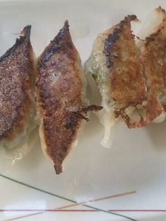 冷凍餃子を上手に美味しく焼く-レシピのメイン写真