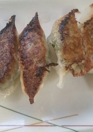 冷凍餃子を上手に美味しく焼く-レシピのメイン写真