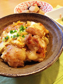 子どもも大好き♡鶏もも肉の鍋照り丼-レシピのメイン写真