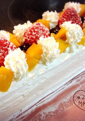 失敗からのロール生地でフルーツケーキ-レシピのメイン写真