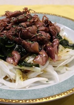新玉ねぎとホタルイカの簡単サラダ-レシピのメイン写真