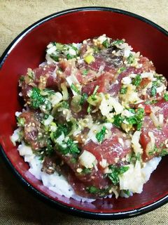 簡単!鰹DEゴマたっぷりの漬け丼♪-レシピのメイン写真