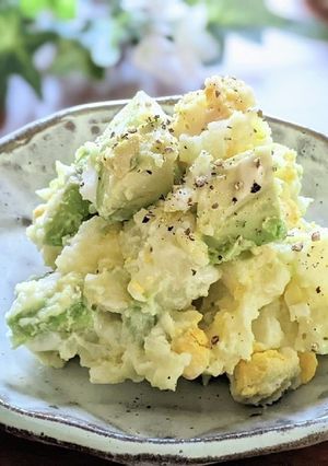 アボカドと玉子のポテトサラダ-レシピのメイン写真