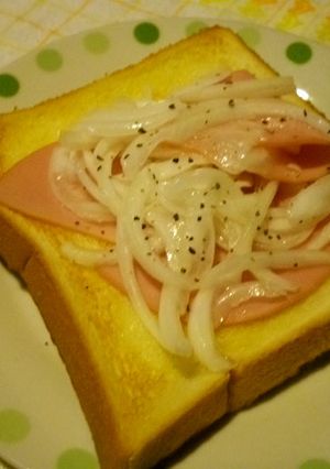 新玉ねぎとハムのマリネトースト-レシピのメイン写真