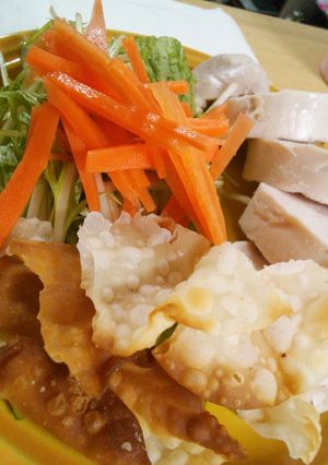 あまった餃子の皮でパリパリサラダのお供-レシピのメイン写真