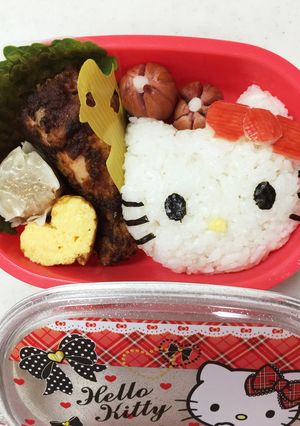 年長弁当3月遠足 キティちゃん-レシピのメイン写真