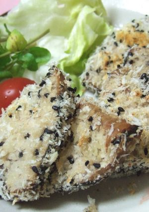 さらに美味しく♪かつおの黒胡麻パン粉焼き-レシピのメイン写真