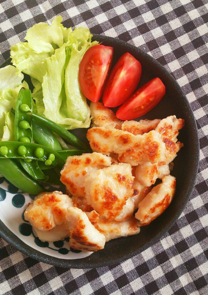 簡単節約☆鶏胸肉の揚げない塩唐揚げ。-レシピのメイン写真