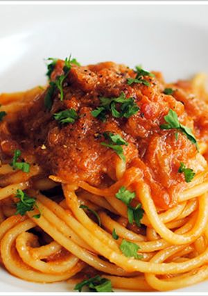 じっくり作ったアマトリチャーナのパスタ-レシピのメイン写真
