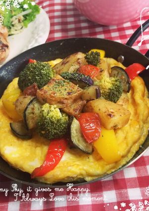 野菜のアンチョビ炒めでオープンオムレツ-レシピのメイン写真