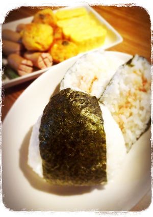 カニカマ醤油マヨ♡おにぎり-レシピのメイン写真