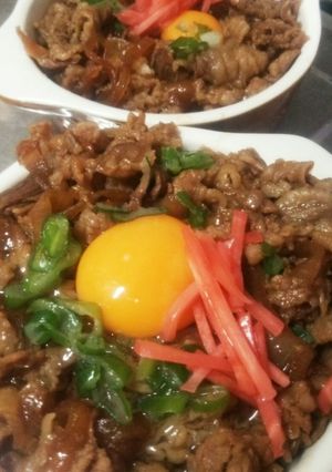 玉ねぎたっぷり❤簡単美味しい❤牛丼-レシピのメイン写真